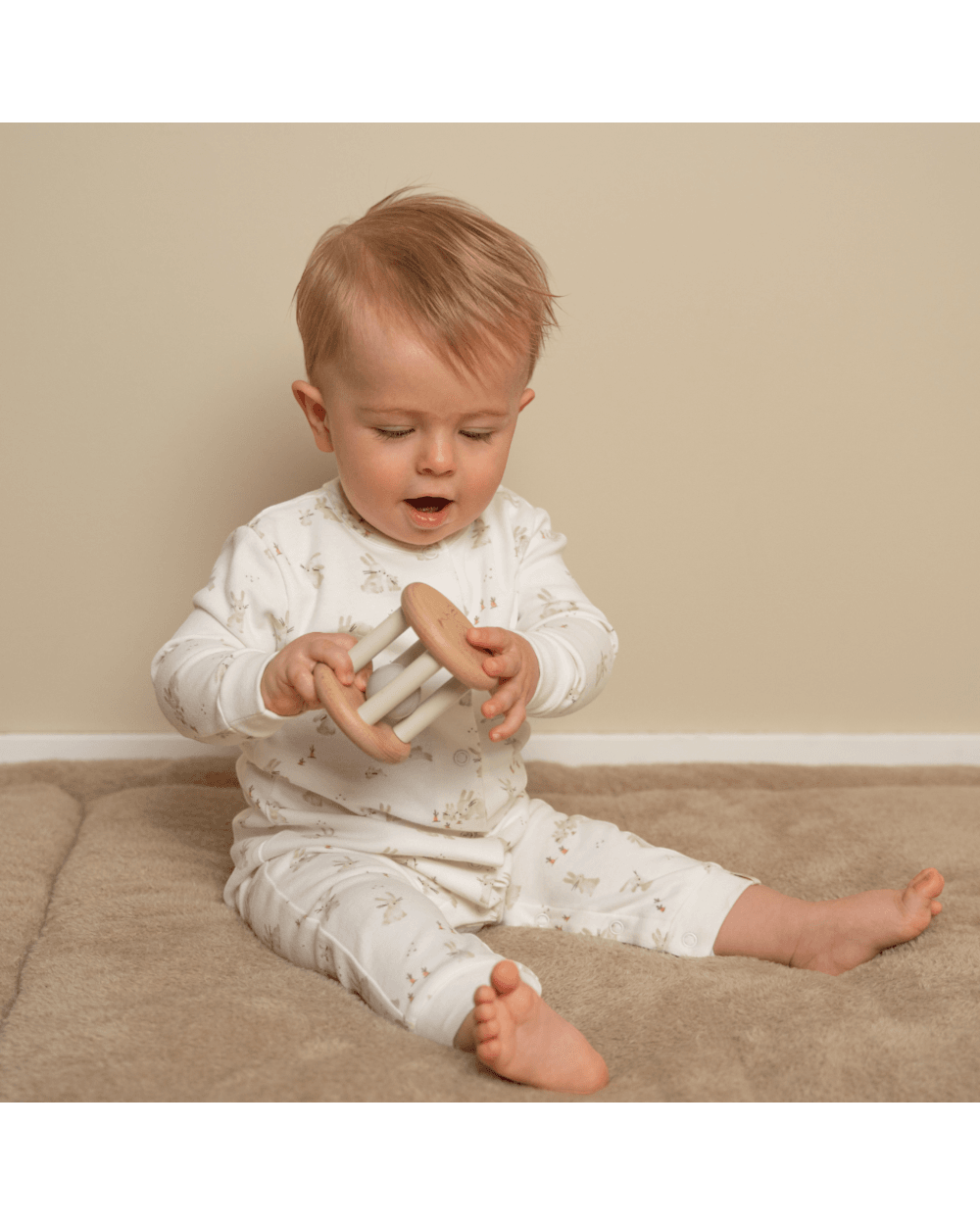 Ξύλινη κουδουνίστρα Baby Bunny FSC LITTLE DUTCH.